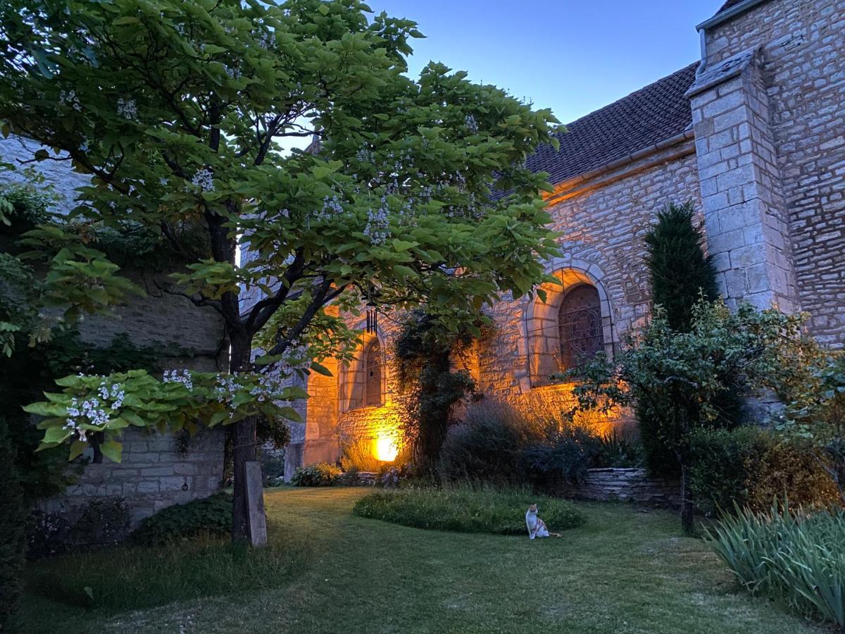 Le Prieure De Sainte Vertu Bagian luar foto